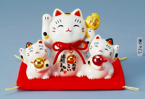 彩絵満願まねき猫(満願成就)