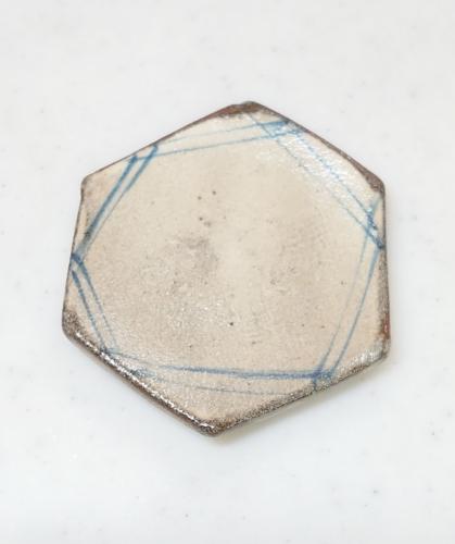渕呉須六角小皿